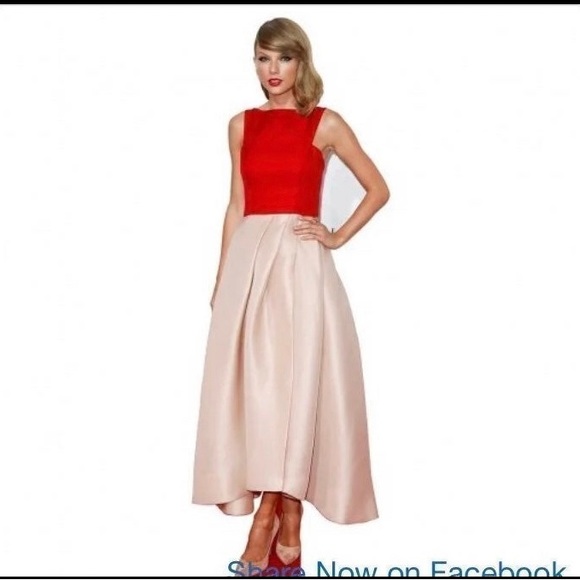 TAYLOR SWIFT CARDBOARD CUTOUT. FREE SHIP!